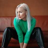AstridColman — FansOnlyX creator profile