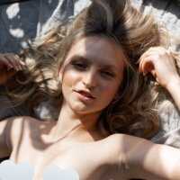 marylunamay — FansOnlyX creator profile
