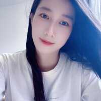 crhong666 — FansOnlyX creator profile