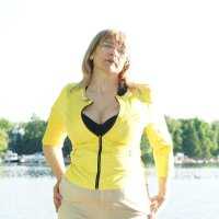Aline_LoveFlowers — FansOnlyX creator profile