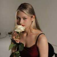 lolly_dollyyy — FansOnlyX creator profile