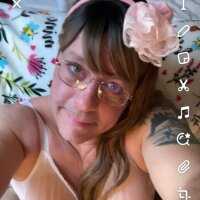 RileyDix — FansOnlyX creator profile