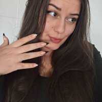Larissa4U — FansOnlyX creator profile