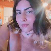 ApenasLys — FansOnlyX creator profile