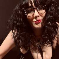 TheGothMilf — FansOnlyX creator profile
