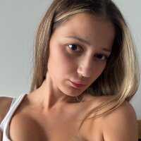 rosiaurora — FansOnlyX creator profile