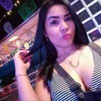 EmilyZuits — FansOnlyX creator profile