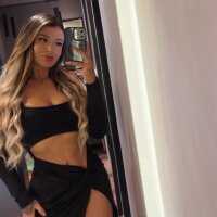 miaxx__ — FansOnlyX creator profile