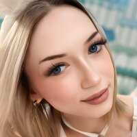DaisyHearl — FansOnlyX creator profile