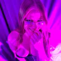 Lisa-Foxi — FansOnlyX creator profile