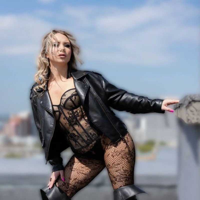 EvaMoran — FansOnlyX creator profile
