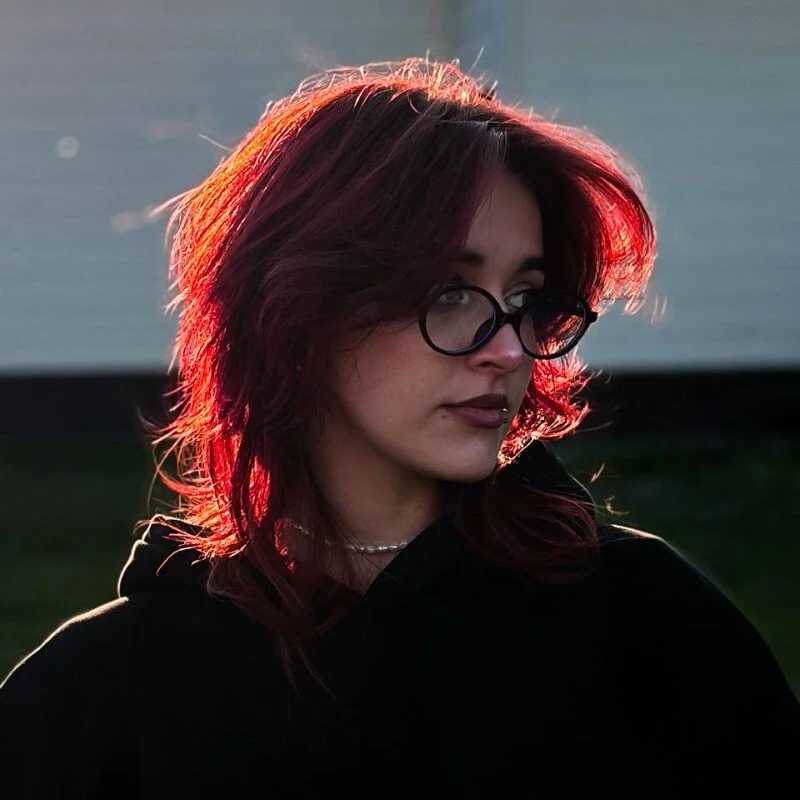 Leona_VS — FansOnlyX creator profile