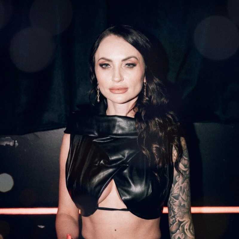 madonnaaaa — FansOnlyX creator profile