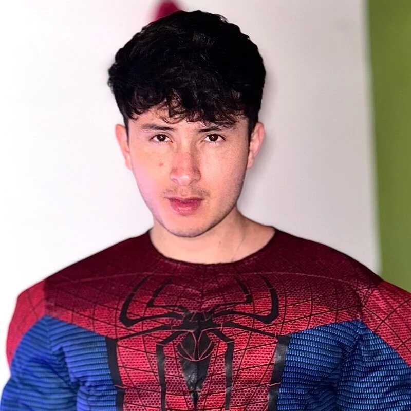 santyago_taylor — FansOnlyX creator profile