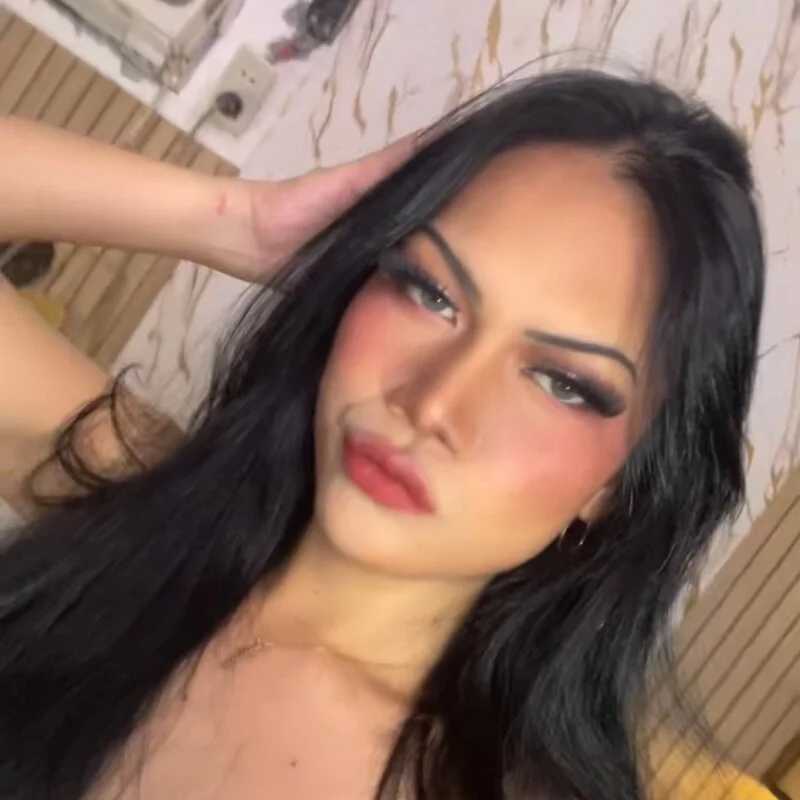 StellaSaucyCum — FansOnlyX creator profile