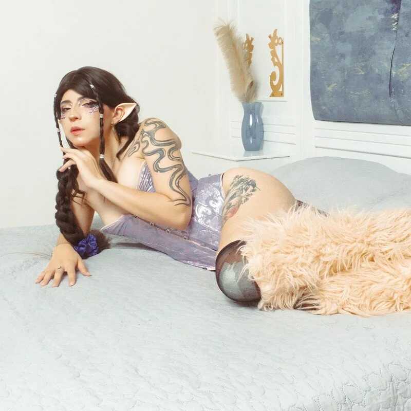 MiaTylor — FansOnlyX creator profile