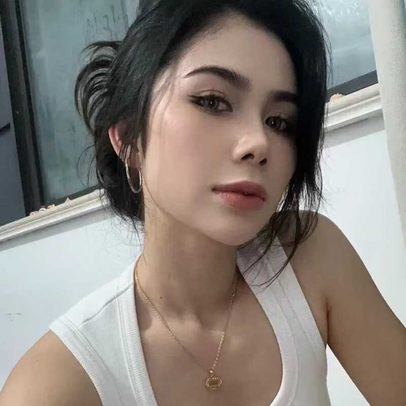 Yuyu-a — FansOnlyX creator profile