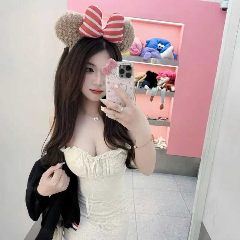 Summ_vn — FansOnlyX creator profile