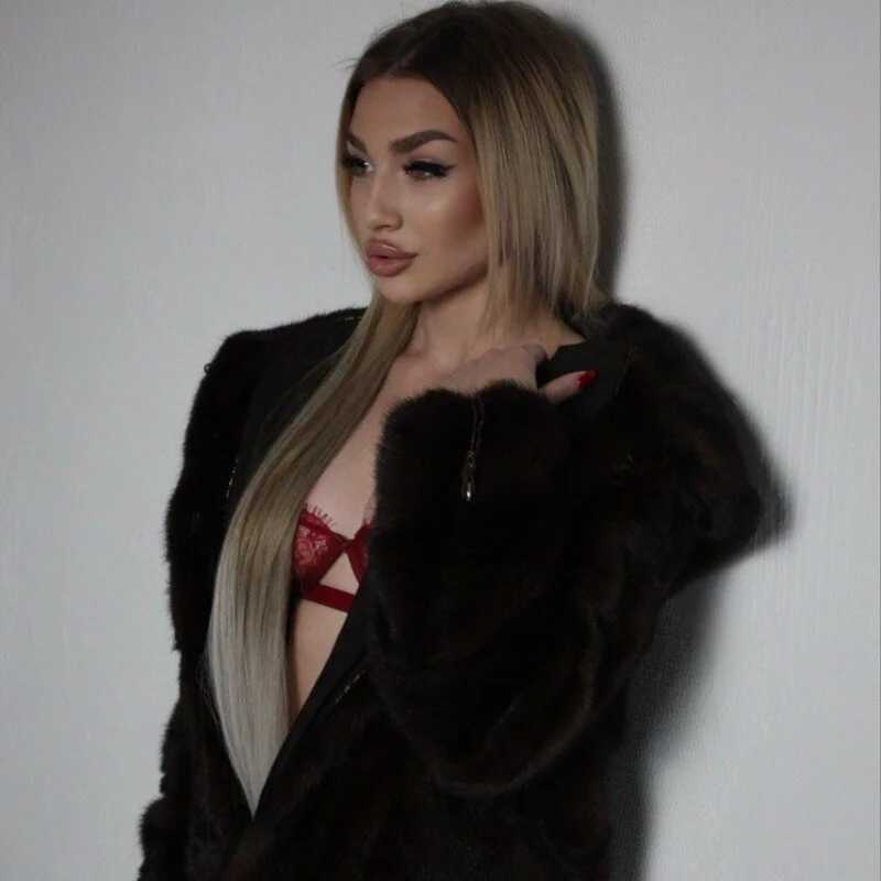 Ella_Milla — FansOnlyX creator profile