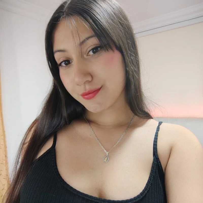 Chloe_Brownx — FansOnlyX creator profile