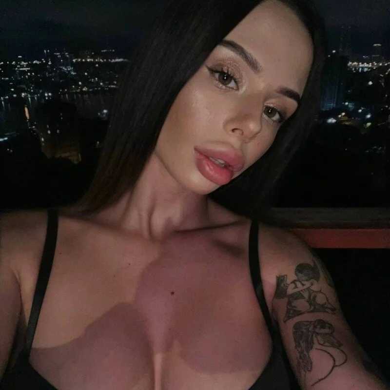 Katrinelle — FansOnlyX creator profile