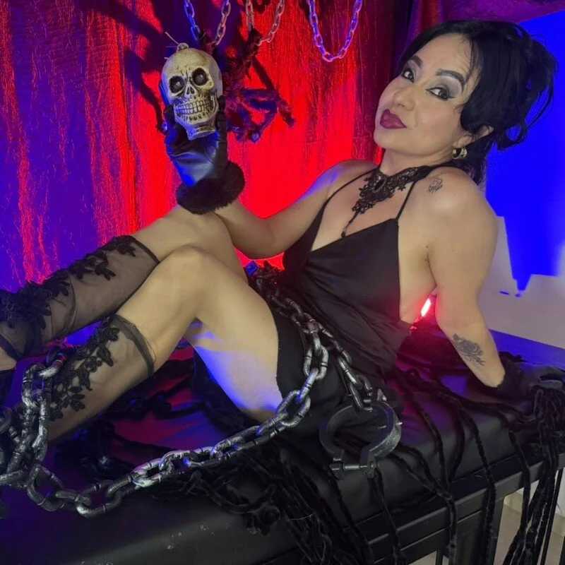 MissVictoria_ — FansOnlyX creator profile