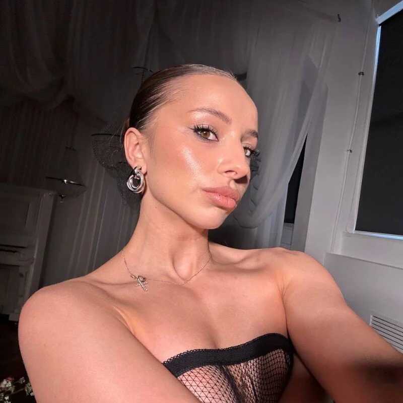 jasminoliver — FansOnlyX creator profile