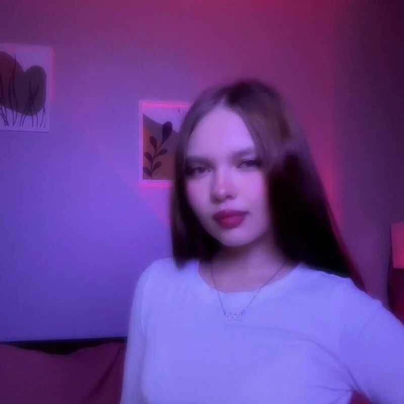 Lara_Deli_Vie — FansOnlyX creator profile