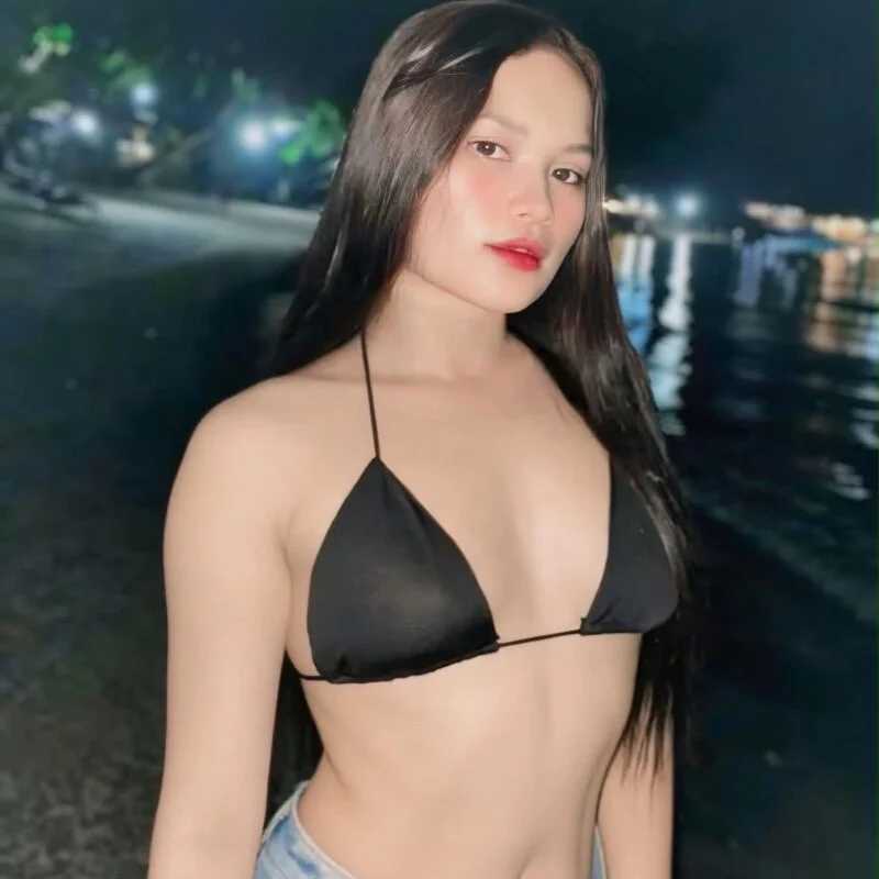 sexyelle21 — FansOnlyX creator profile