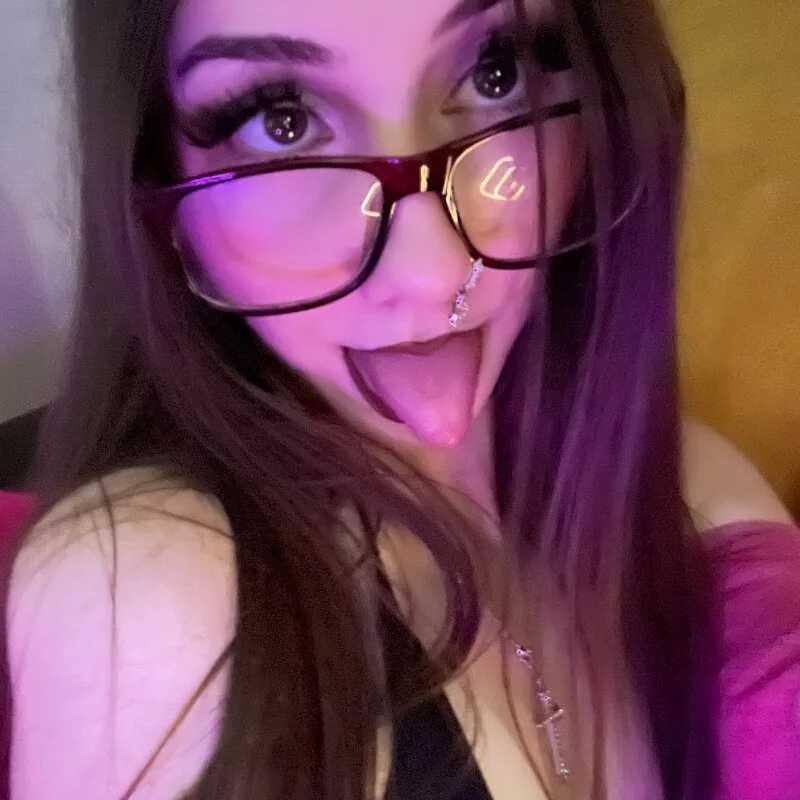 babyisinhaaa — FansOnlyX creator profile