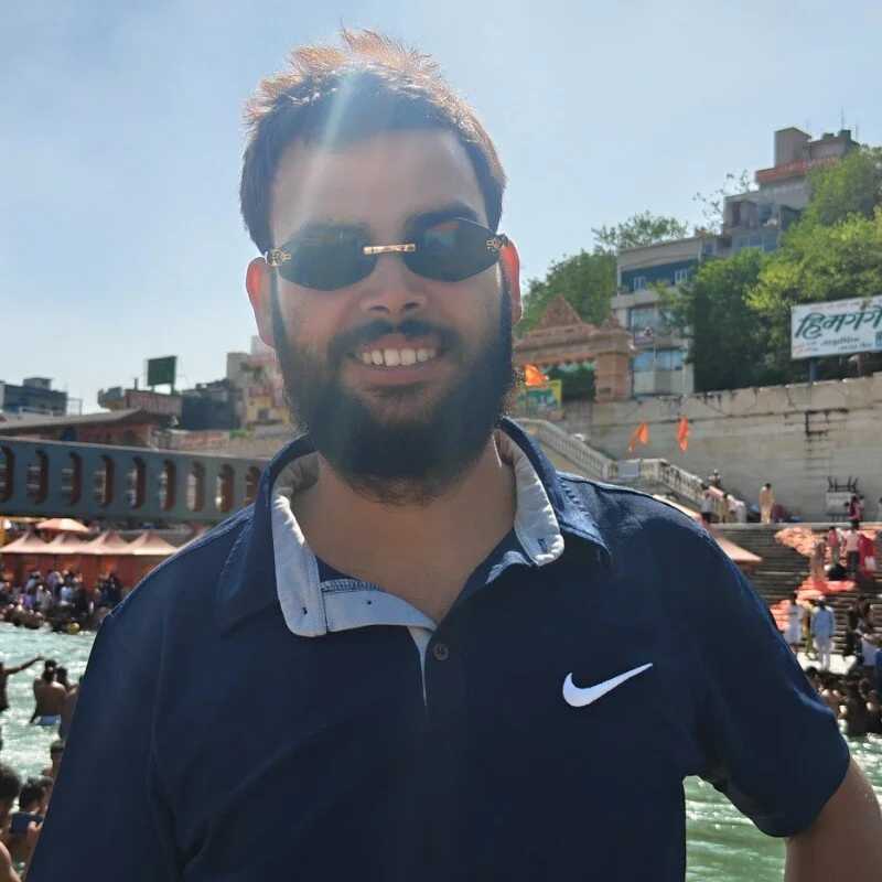 desisen — FansOnlyX creator profile