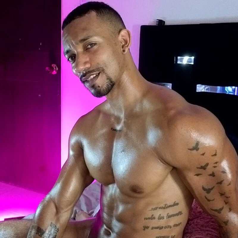 Manolo_Hot1 — FansOnlyX creator profile