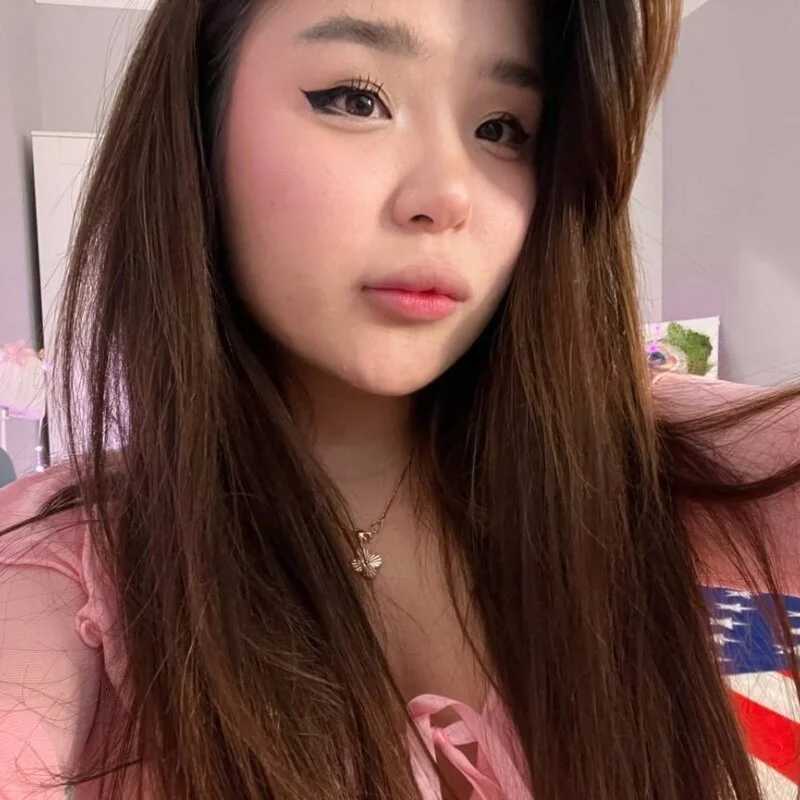 Minamin_20 — FansOnlyX creator profile