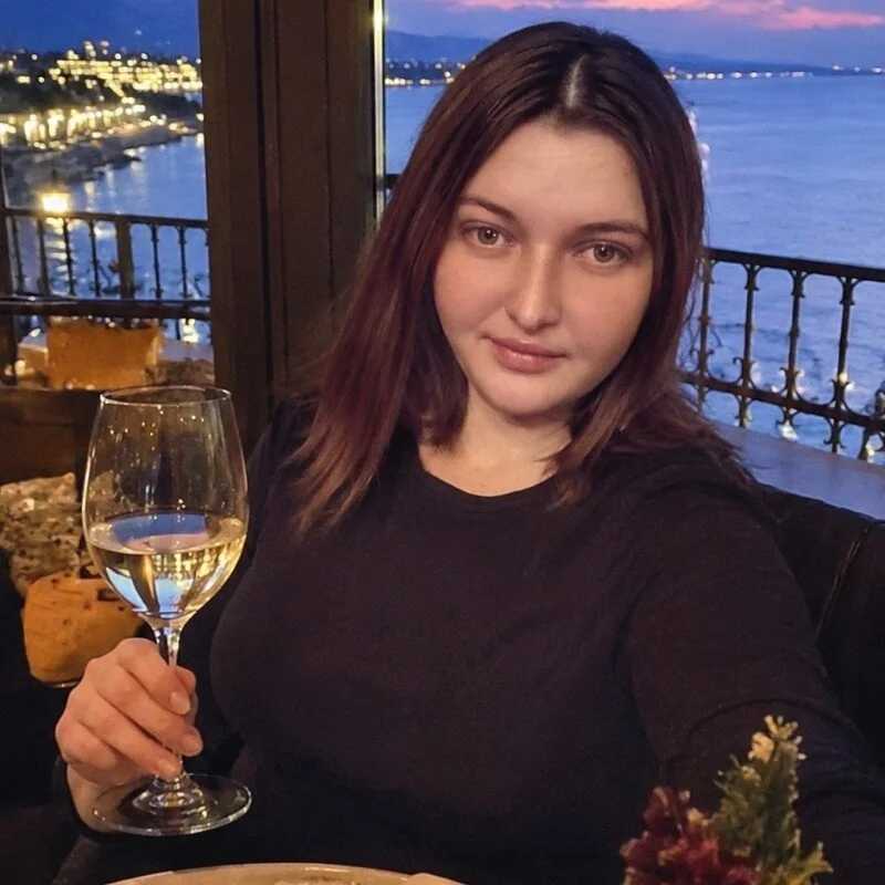 AngelinaKisssa — FansOnlyX creator profile