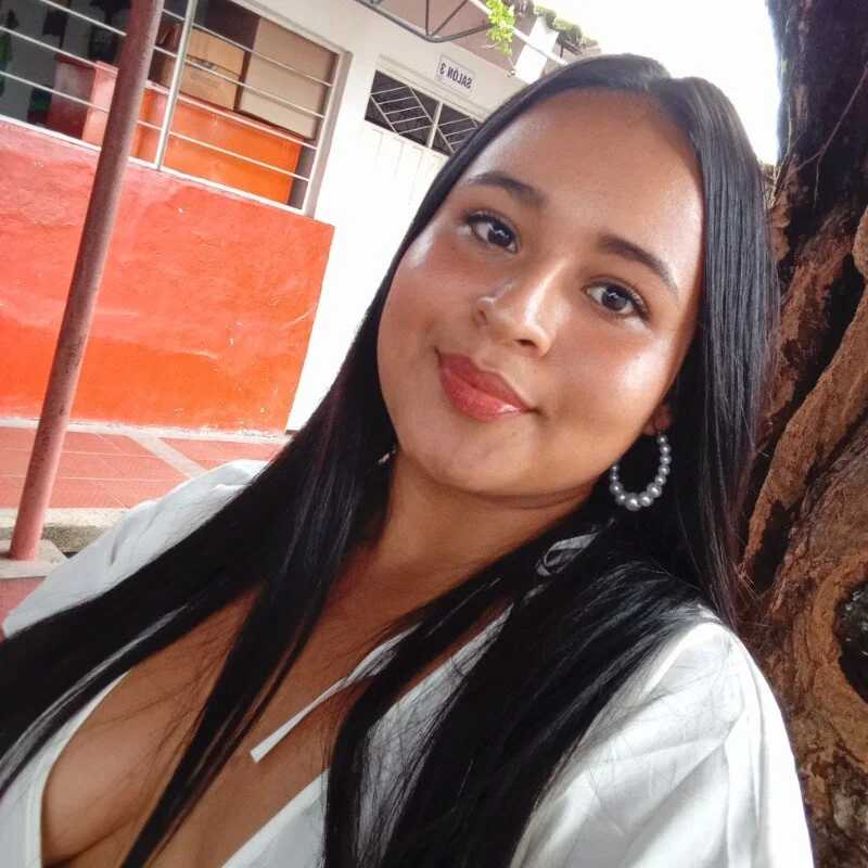 kate_2025 — FansOnlyX creator profile
