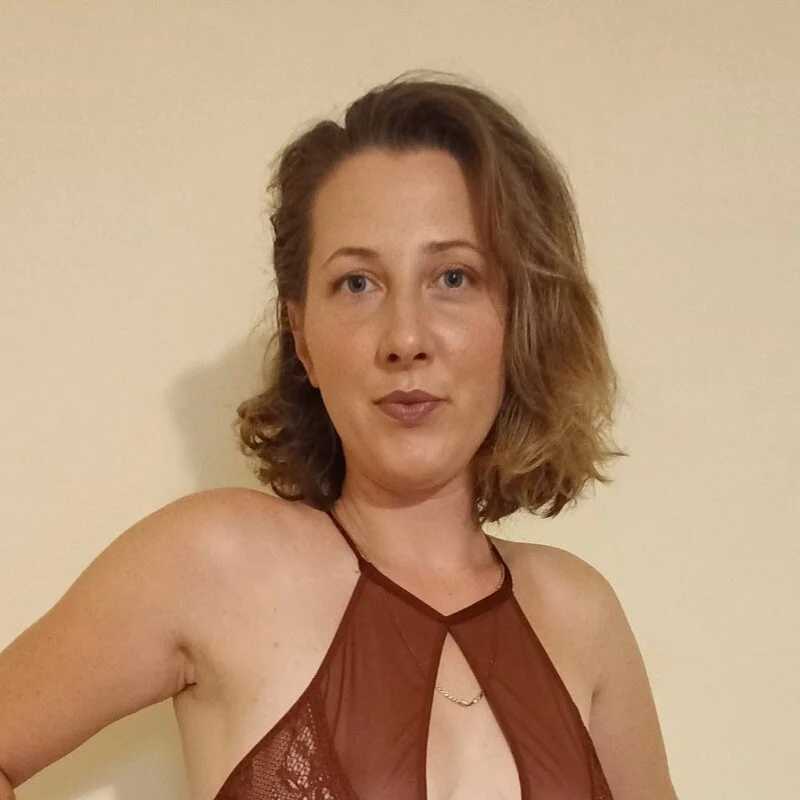 SweetBunSelina — FansOnlyX creator profile