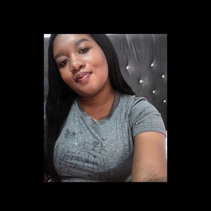 BluNaia — FansOnlyX creator profile