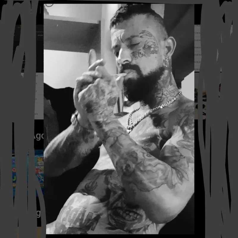 StayingNoncom — FansOnlyX creator profile
