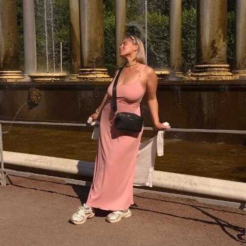 Charming_Daphny — FansOnlyX creator profile