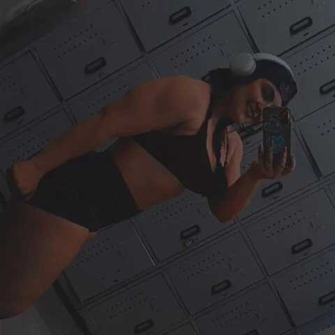Anny_ferrer1 — FansOnlyX creator profile