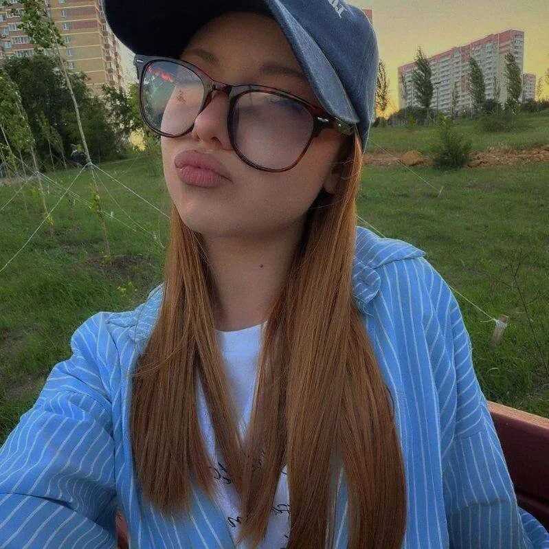 VioletPage — FansOnlyX creator profile
