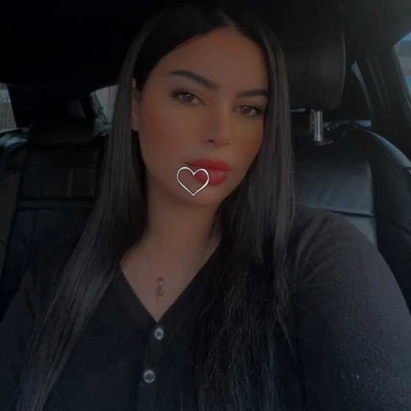 Saraa-sexy — FansOnlyX creator profile