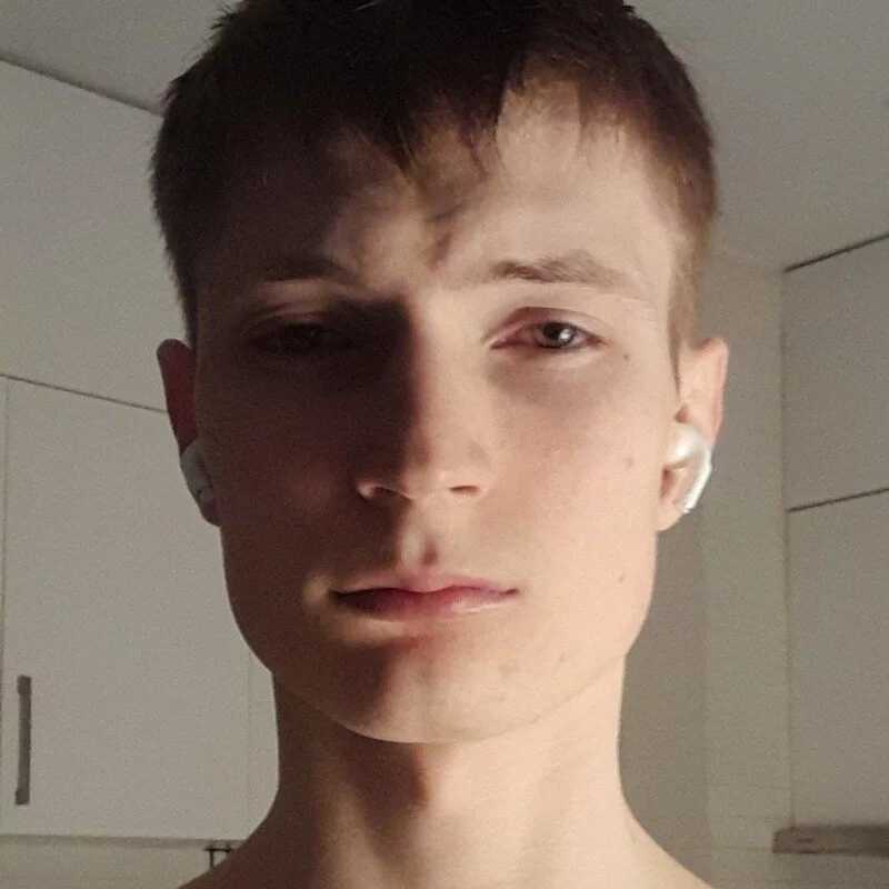 viksons — FansOnlyX creator profile