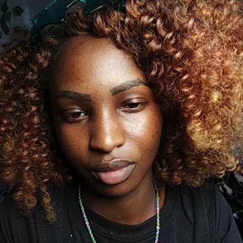 petiteAfricana001 — FansOnlyX creator profile
