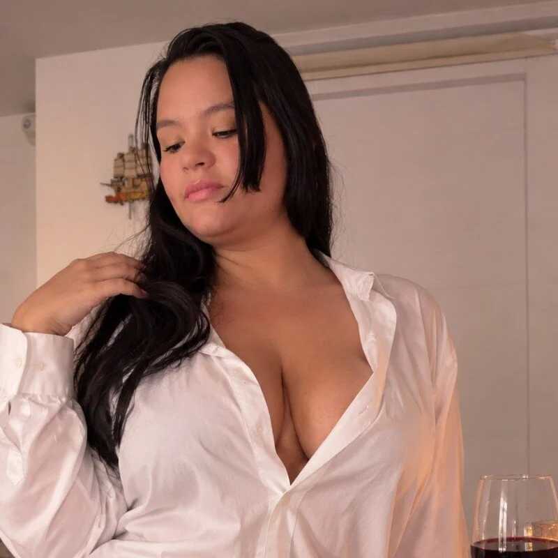 Julieta-tits — FansOnlyX creator profile