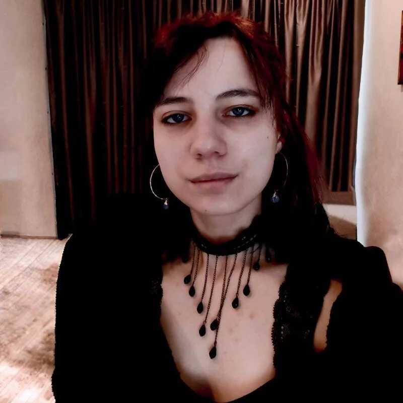 MiniLysii — FansOnlyX creator profile