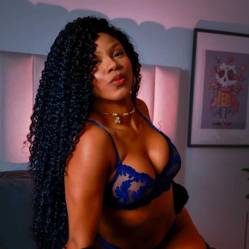 Anabella_London — FansOnlyX creator profile