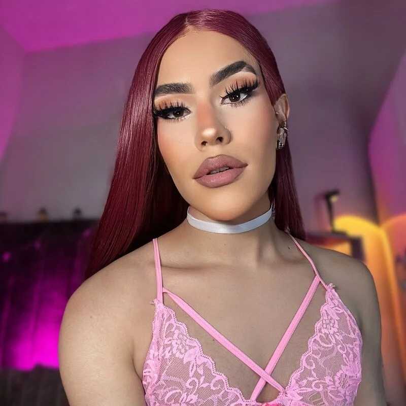 AnnieHallie — FansOnlyX creator profile