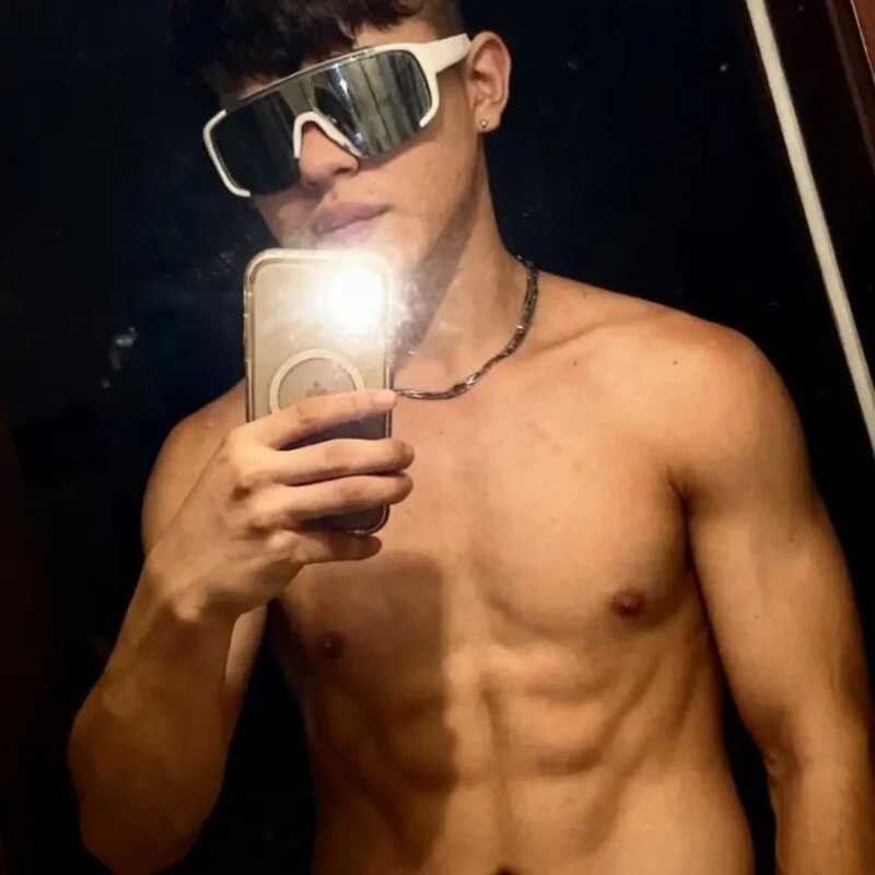 Jake_hot00 — FansOnlyX creator profile