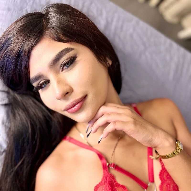 Aryanne24 — FansOnlyX creator profile